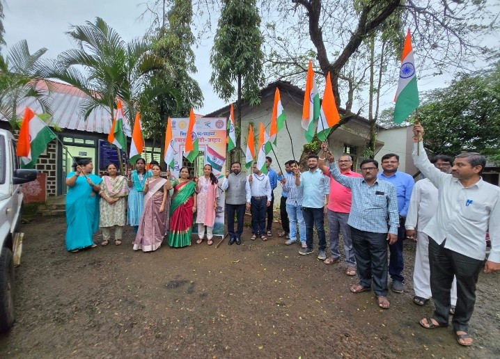 पंचायत समिती, जव्हार येथे स्वातंत्र्य दिनानिमित्त ध्वजारोहण